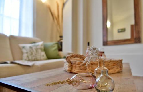 idhra Apartment | Unique luxury suites