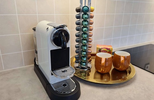 Stavanger House | ★ Unique, Spacious And Modern 3 BR w/King Beds, Near City Center, Free Parking