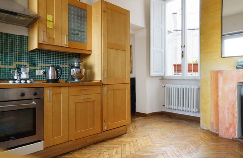 Trastevere Apartment | Unique view in Trastevere.Terrace,AC, Bright,1300 sqft, 5th floor, lift, 6peopl