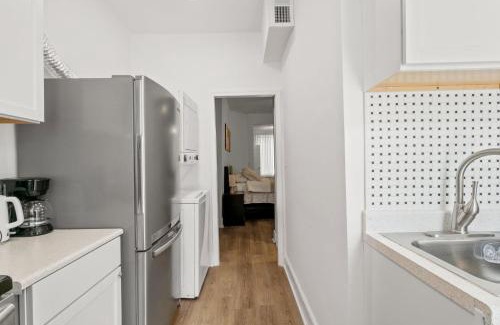 Park View Apartment | Unit # 1 - Right Next to Howard University