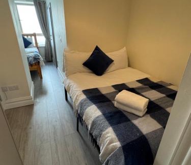Cobh Apartment | Unit 2 Island View Apartments With Stunning Harbour View