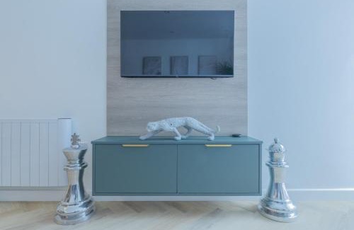 Sheffield Apartment | Unit 3 Cosy & Comfy 1-BR Flat, Fast Wi-Fi, Free parking, Prime Location