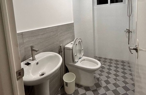 Guadalupe Nuevo Condo | Unit 3C - Origin Studios - Walk to Highstreet, BGC