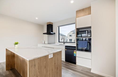 Christchurch City Centre Apartment | Unit 4 CBD Comfort and Style Walk Everywhere