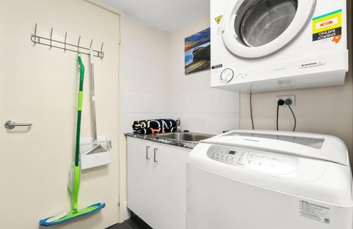 Caloundra Apartment | Unit 65 Grand Pacific Resort Bulcock St Caloundra