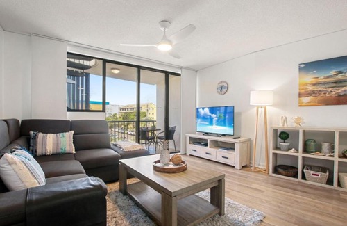 Caloundra Apartment | Unit 66 Grand Pacific Resort Bulcock St Caloundra