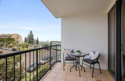 Caloundra Apartment | Unit 66 Grand Pacific Resort Bulcock St Caloundra