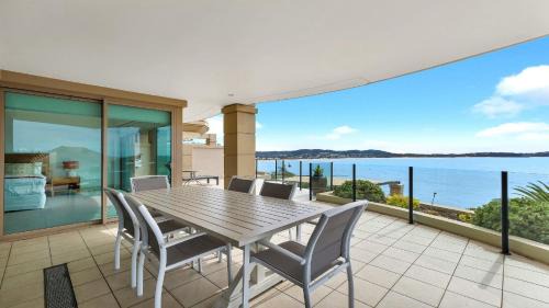 Terrigal House | Unit 7 - 3 Bedroom Premier Ocean View