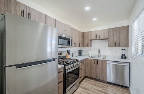 Feldman's House | University Cottage A