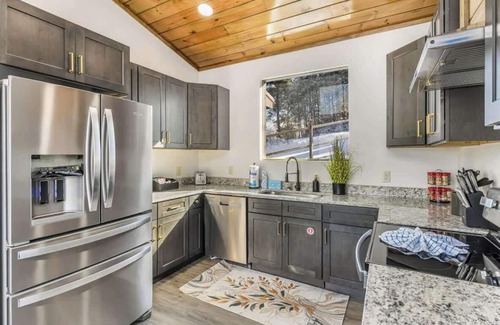 Wears Valley Cabin | Unobstructed Mountain Views | Heated Indoor Pool