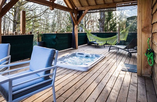 Boismorand Cabin | Unusual lodging Cabane Petit Bois 1h15 from Paris