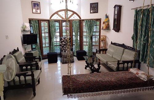 Palakkad Villa | Unwind @ Serene Retreat