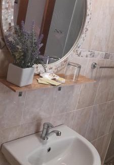 Phuthaditjhaba Apartment | UP 2 DATE GUESTHOUSE