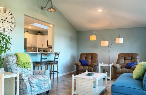 Lake Township House | Up North Lakefront Cottage - Newly Remodeled - Big Platte Lake Getaway