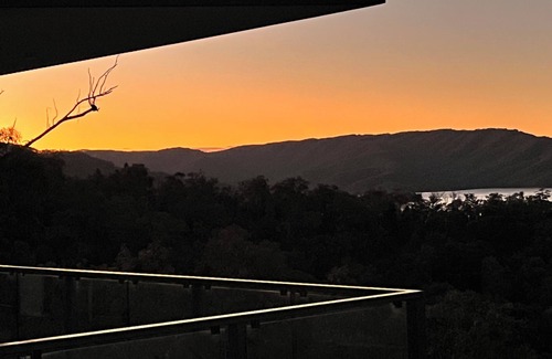 Taylor Bay House | Up the Top in Taylor Bay, Lake Eildon