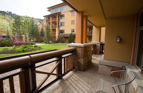 Park City Condo | Updated 2 Bedroom -Fireplace & Balcony by RedAwning - Save 20% on 7+ Nights!