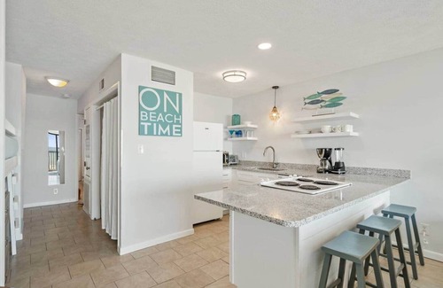 Carolina Beach Apartment | Updated beachfront condo with stunning views!