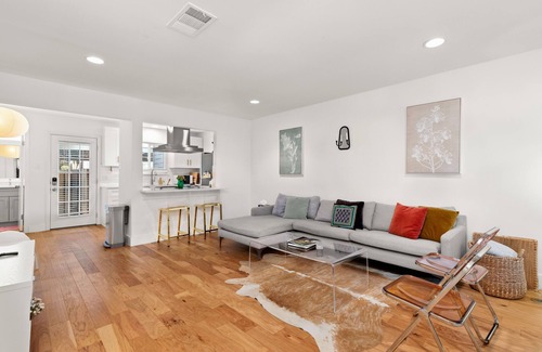 South Manchaca Condo | Updated Condo in S Austin - Parking, Laundry, NEW