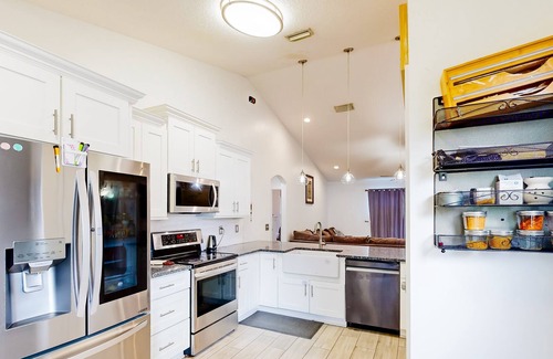 Doctors Inlet House | Updated home with patio, grill, wood-burning fireplace, central AC, & internet