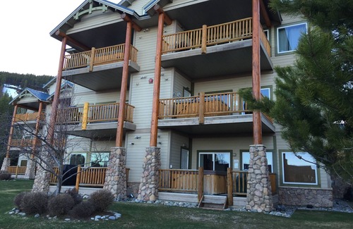 East Kootenay Condo | Updated Kimberley Northstar Ski In/Out 2 Bdrm, 2 Bath Condo At top Of T BAR