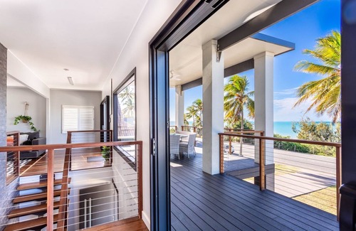 Lammermoor Beach House | Upper Level of this Beautifully Renovated Family Home on Lammermoor Beach.