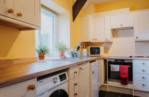 Stratton Cottage | Upper Ring O Bells x6per wkd
