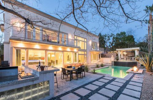 Porter Ranch Villa | Upscale Residence with Pool and Spa