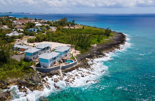West Bay Apartment | Upstairs Oceanfront Cabana with stunning views