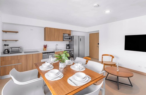 Barrio Santa Lucia Condo | Upstay: Modern 3BR Mountain View Condo—Jaco Beach