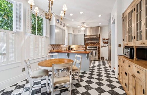 Audubon House | Uptown 3BR w/Outdoor Patio - Near Audubon Park!