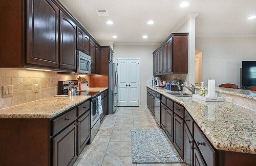 College Station Apartment | Uptown Aggie - Aggieland Vacation Rentals