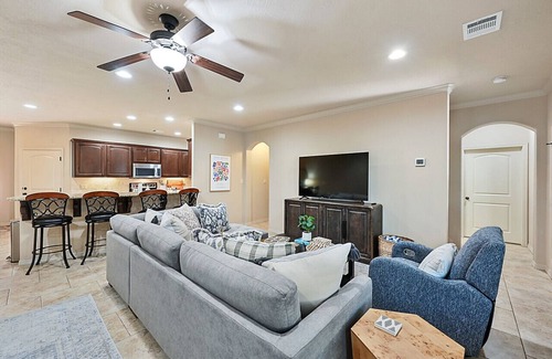 College Station Apartment | Uptown Aggie - Aggieland Vacation Rentals