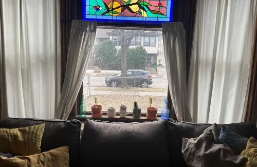 Uptown Apartment | Uptown Getaway by the Lakes