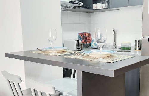 Quinta Normal Apartment | Urban, cozy and centrally located shelter with free parking