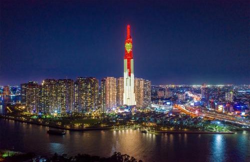 Hang Xanh Apartment | Urban Escape in Central Park