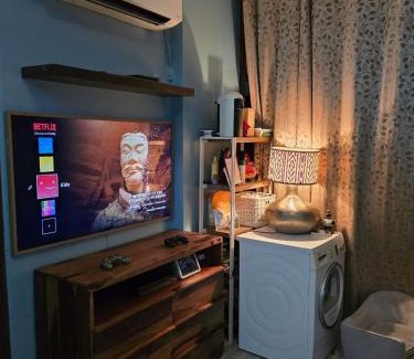 Chittaranjan House | Urban Haven-Relax in Style CR Park GK2