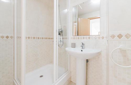 Port de Sagunt Apartment | Urban Oasis near the beach