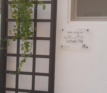 Bernalda House | Urban79