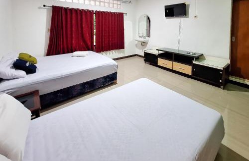 Cugenang Hotel | Urbanview Hotel Kusuma Garden Cianjur