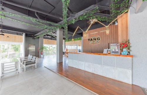 Balikpapan Hotel | Urbanview Hotel The Tang Balikpapan by RedDoorz