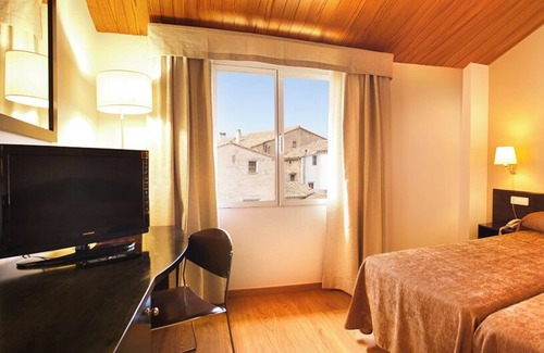 Biar Hotel | UTE Hotel Villa de Biar