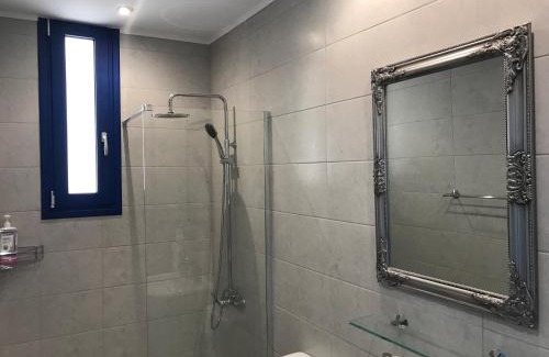 Petrokefalion House | UTOPIA RESIDENCES Kazantzakis House