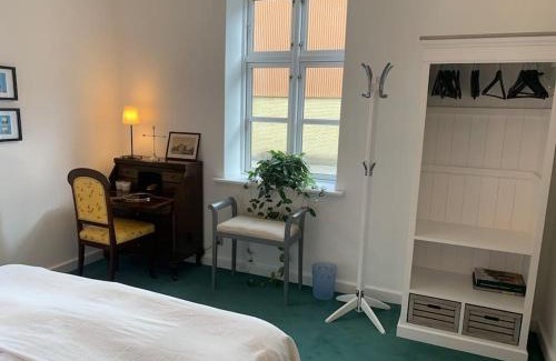 Toreby Apartment | Værelse ved Nykøbing F.