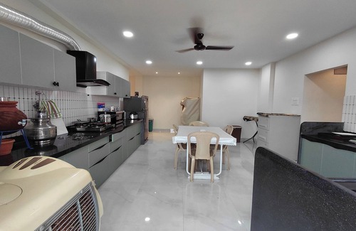 Sadar House | V & U Homestay Sadar