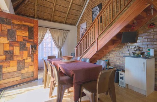 Parys House | Vaal River Lodge Haven