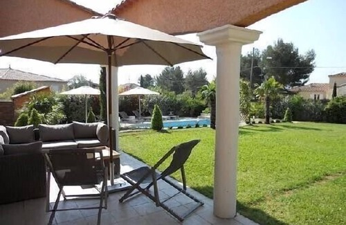 Garrigues-Sainte-Eulalie Villa | Vacation villa 8 adults - air-conditioned rooms - bb- beds