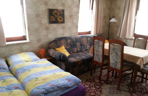 Wutha-Farnroda Apartment | Vacation apartment/apartment for 4 guests with 60m² in Wutha-Farnroda (123070)