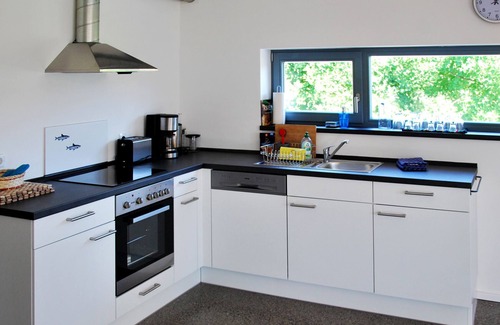 Kressbronn Apartment | Vacation apartment Am Landesteg - exclusive maisonette with 2 balconies by the lake