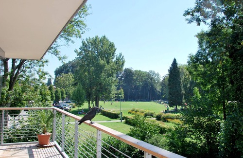 Kressbronn Apartment | Vacation apartment Am Landesteg - exclusive maisonette with 2 balconies by the lake