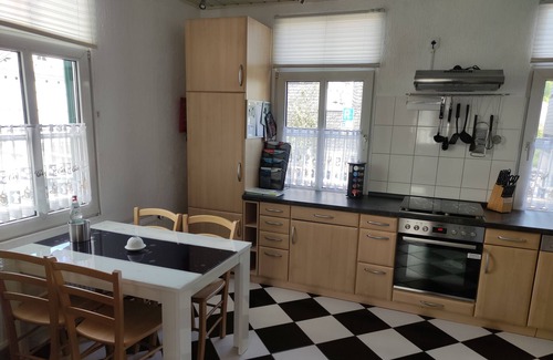 Hueckeswagen Apartment | Vacation apartment "Das Historische" Am Schloß in the historic old town.